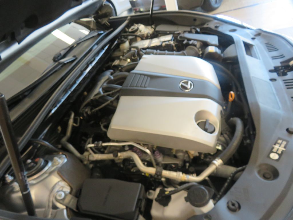 Photo 58 of this LEXUS ES