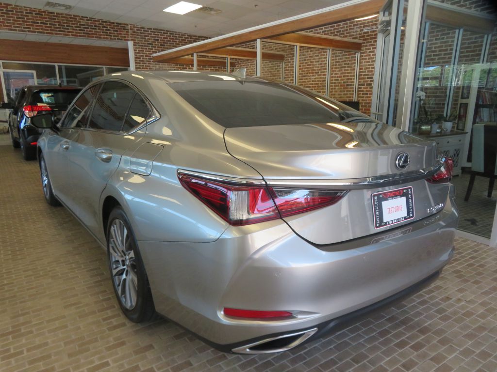 Photo 73 of this LEXUS ES