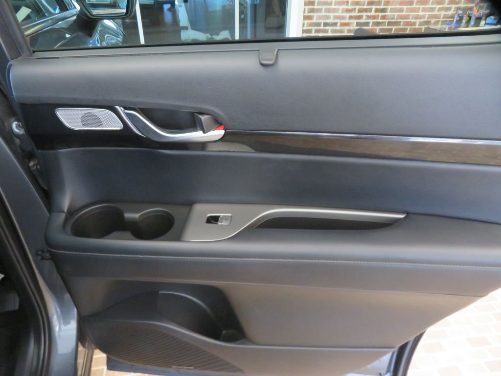 Photo 23 of this HYUNDAI PALISADE
