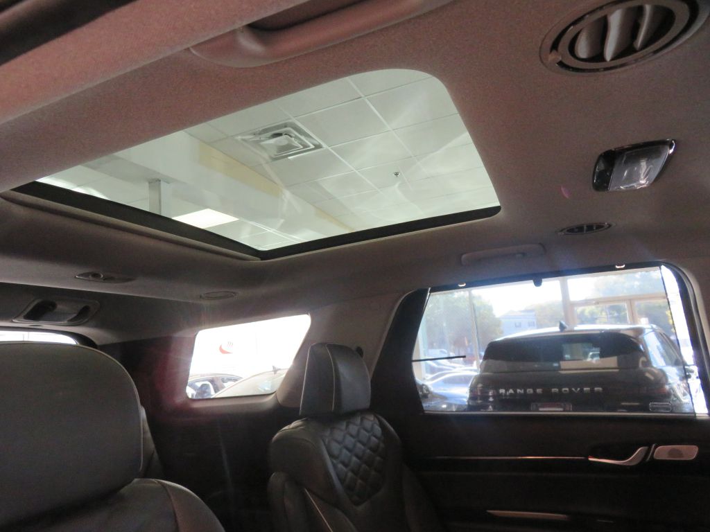 Photo 28 of this HYUNDAI PALISADE