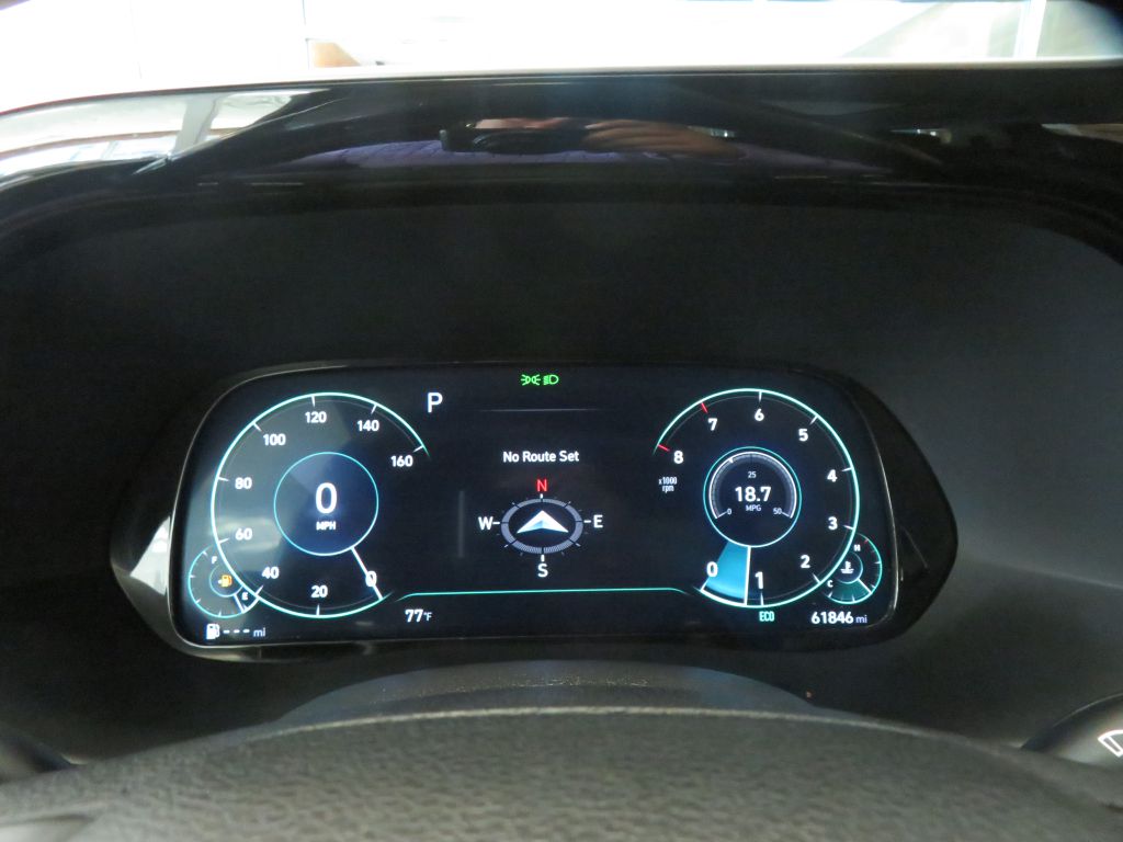 Photo 38 of this HYUNDAI PALISADE