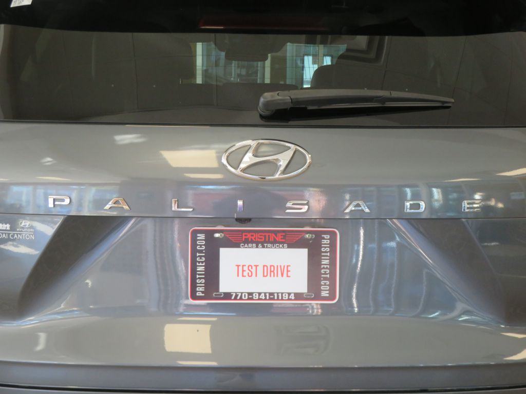 Photo 74 of this HYUNDAI PALISADE