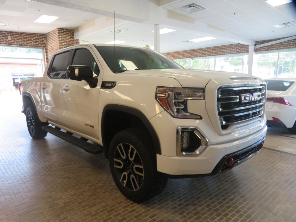 Photo 3 of this GMC SIERRA AT4