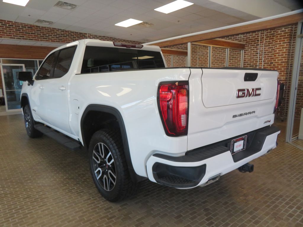 Photo 6 of this GMC SIERRA AT4