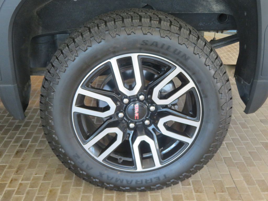 Photo 8 of this GMC SIERRA AT4