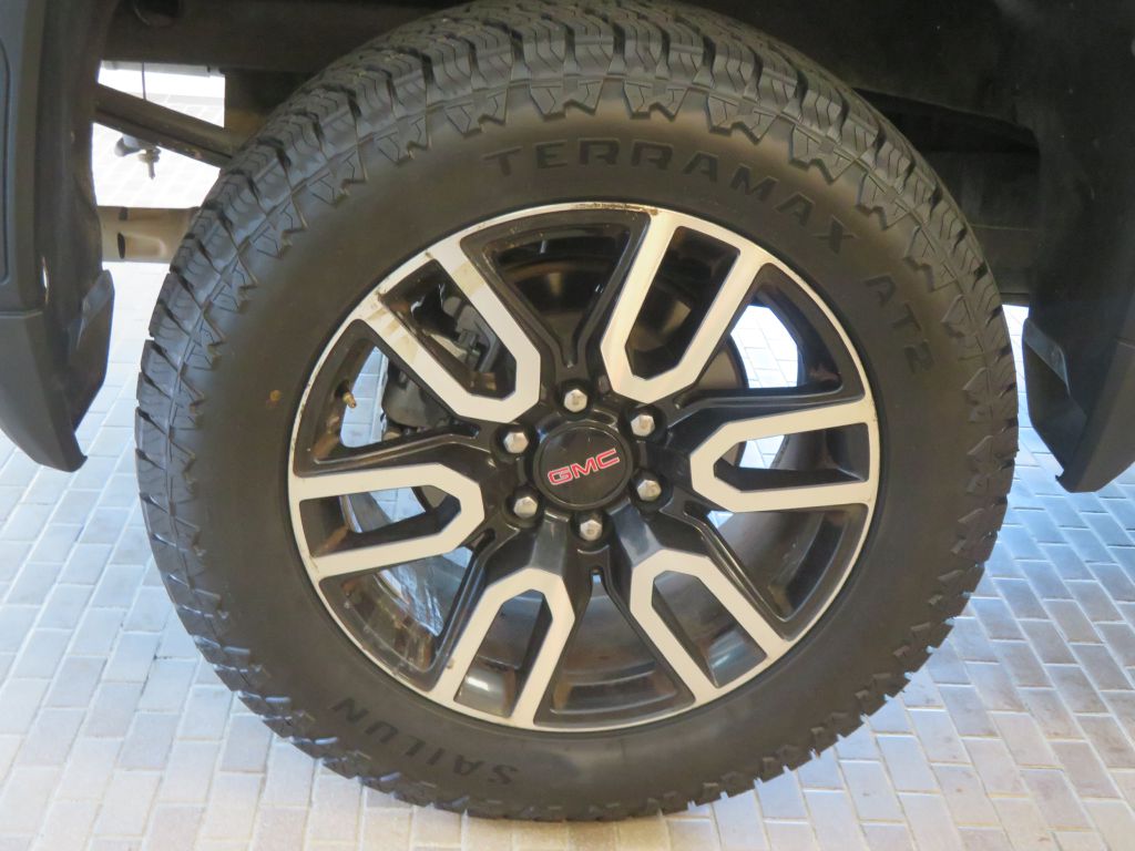 Photo 9 of this GMC SIERRA AT4