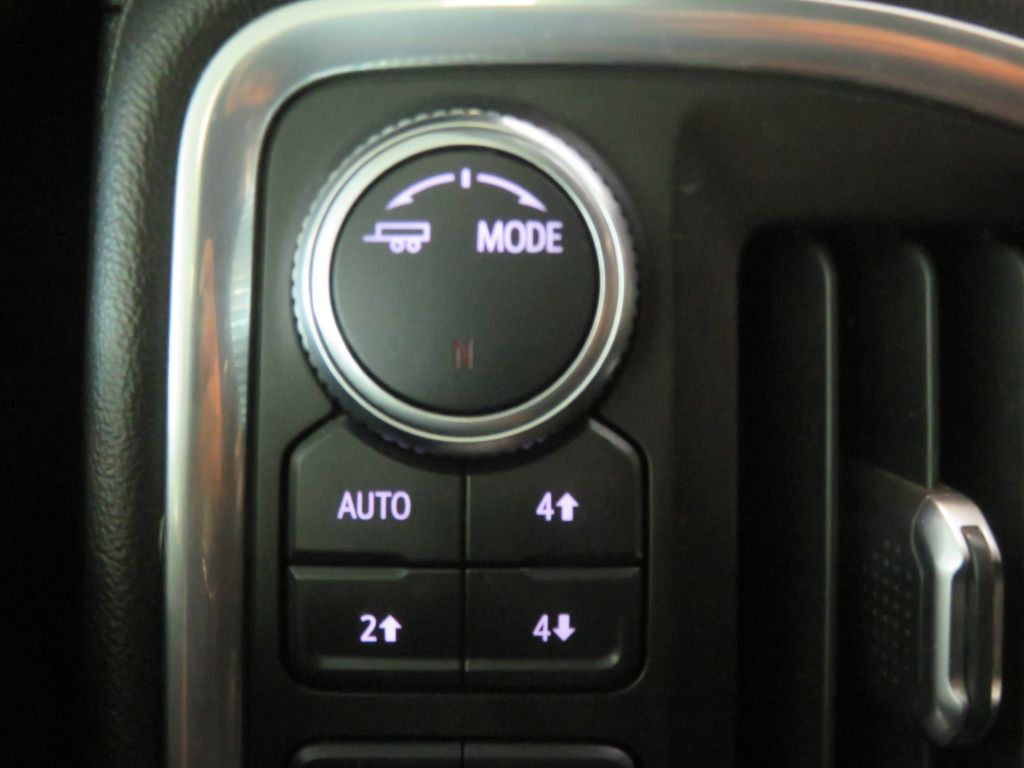 Photo 36 of this GMC SIERRA AT4