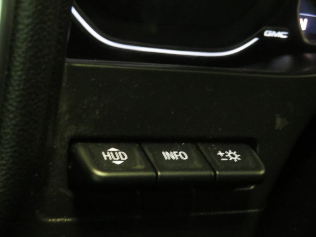 Photo 38 of this GMC SIERRA AT4
