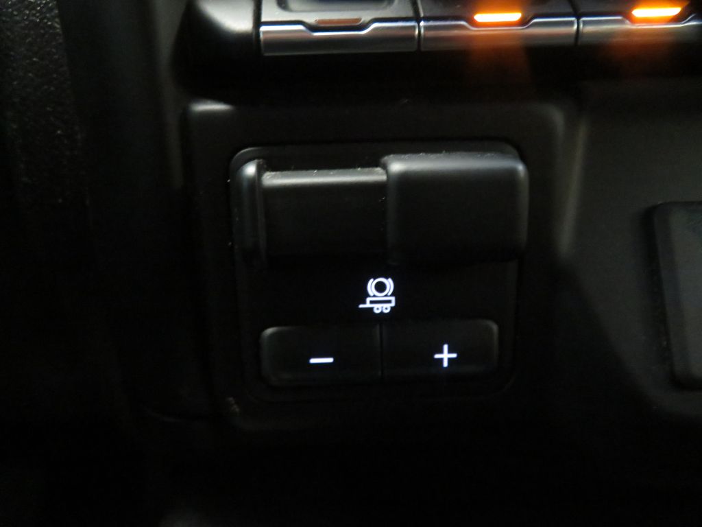 Photo 54 of this GMC SIERRA AT4