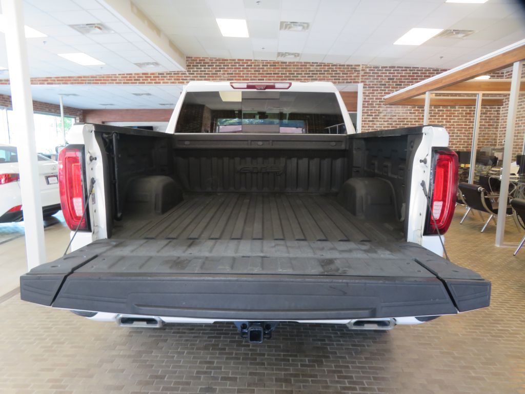 Photo 66 of this GMC SIERRA AT4