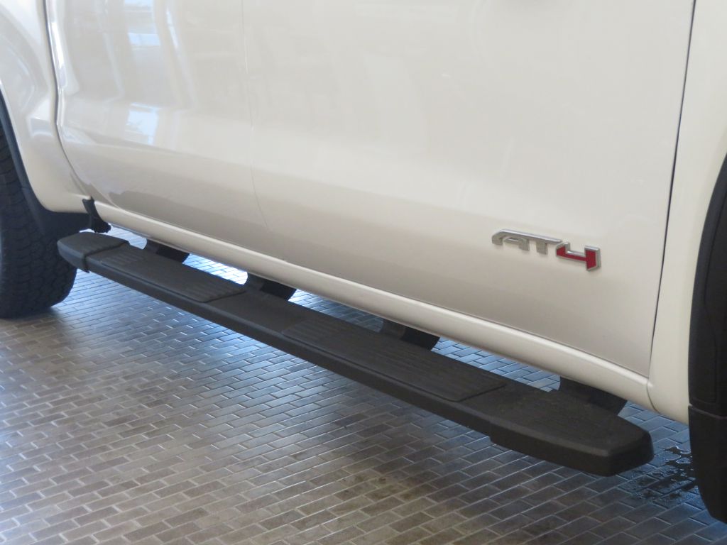 Photo 82 of this GMC SIERRA AT4