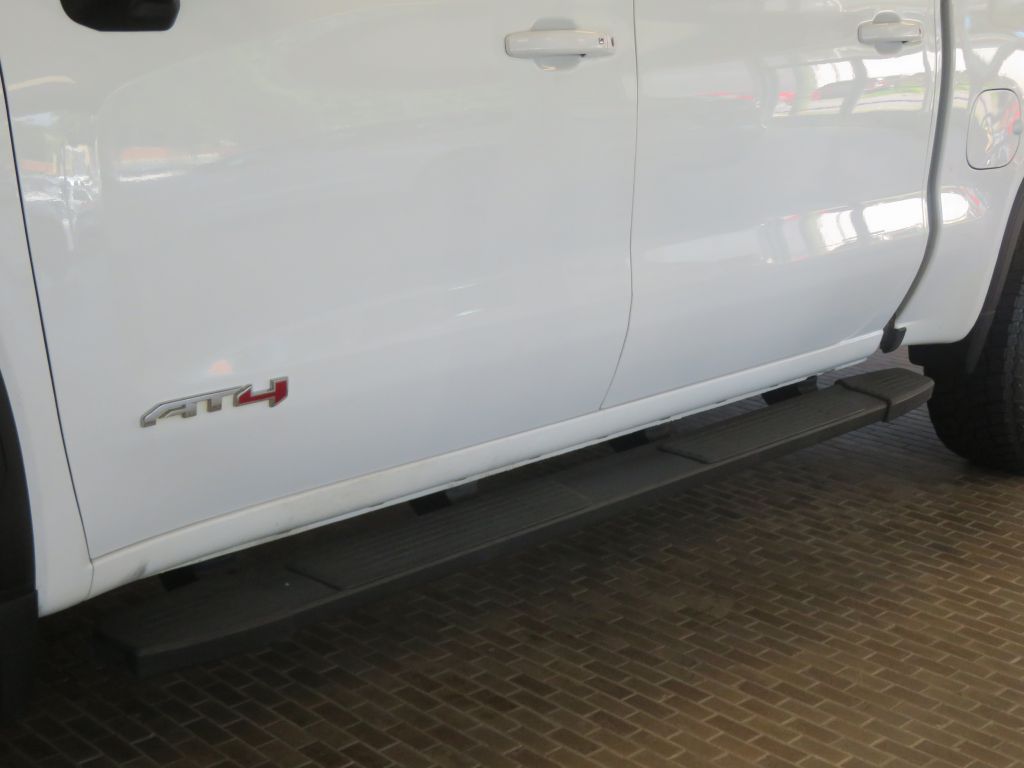 Photo 97 of this GMC SIERRA AT4