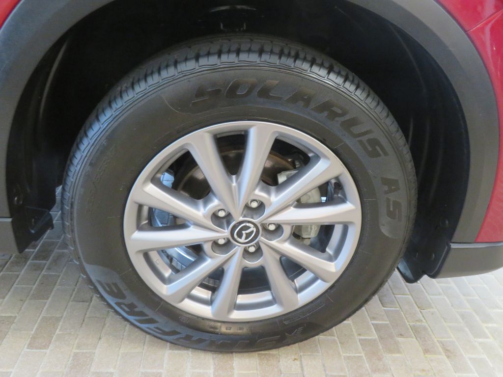 Photo 10 of this MAZDA CX-5