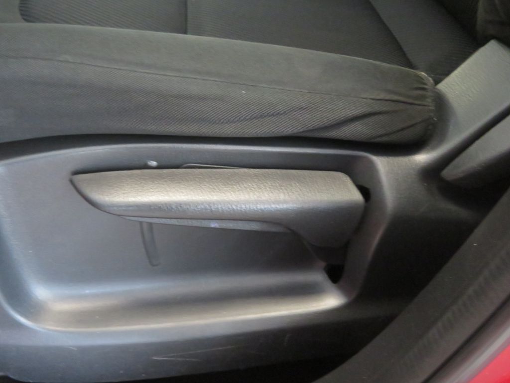 Photo 16 of this MAZDA CX-5