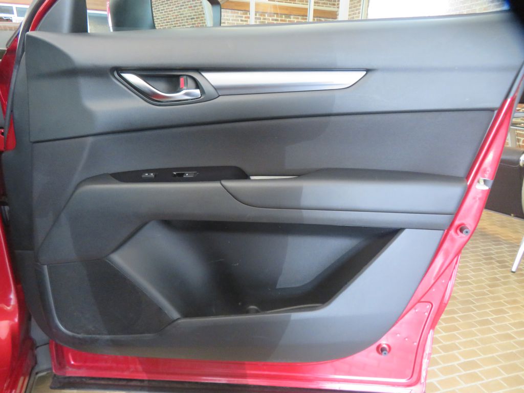 Photo 23 of this MAZDA CX-5