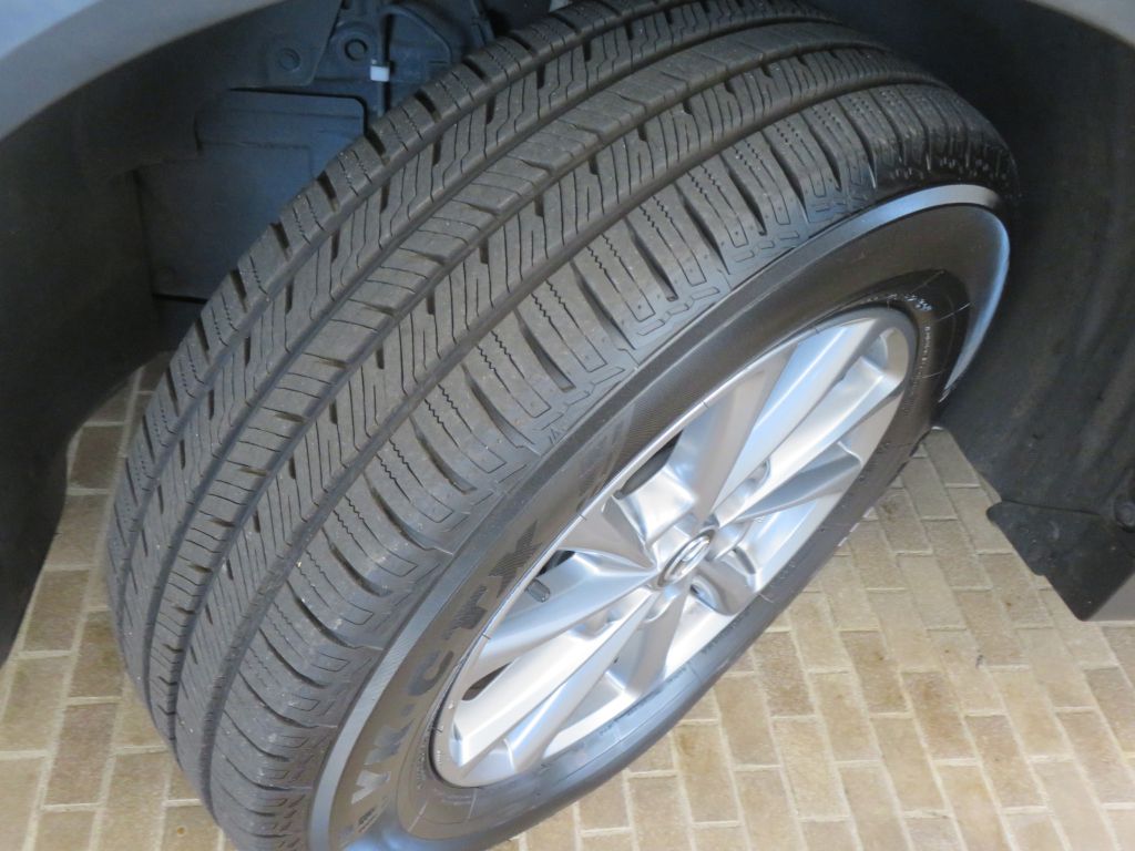 Photo 11 of this MAZDA CX-5