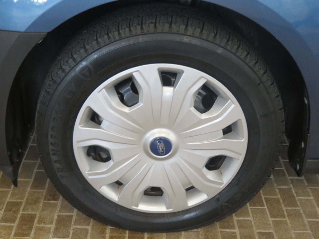 Photo 7 of this FORD TRANSIT CONNECT