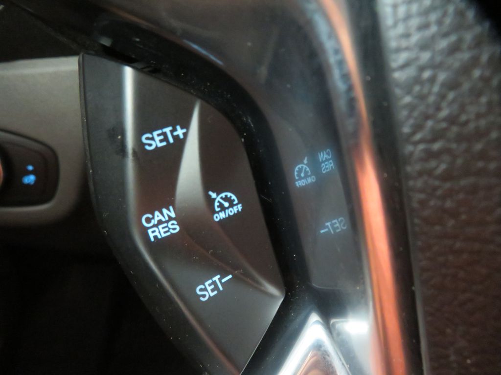 Photo 31 of this FORD TRANSIT CONNECT