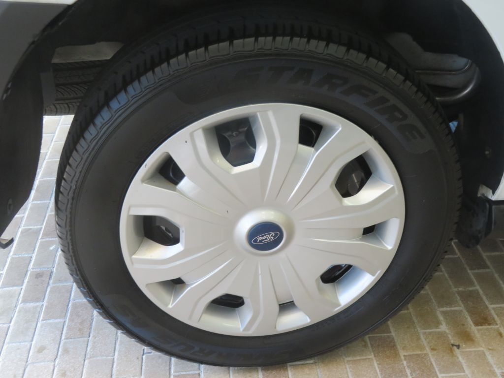 Photo 9 of this FORD TRANSIT CONNECT