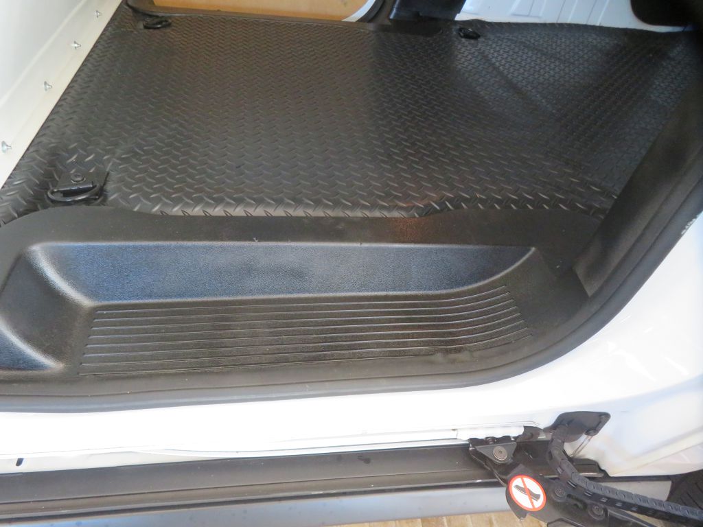Photo 18 of this FORD TRANSIT CONNECT