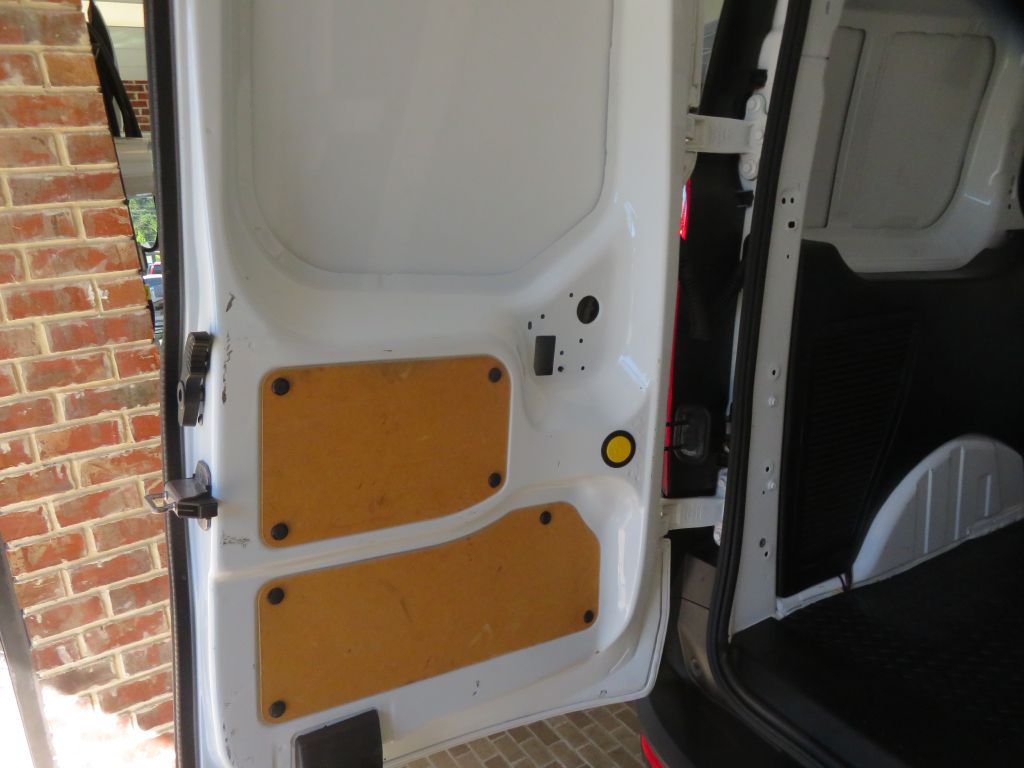Photo 24 of this FORD TRANSIT CONNECT