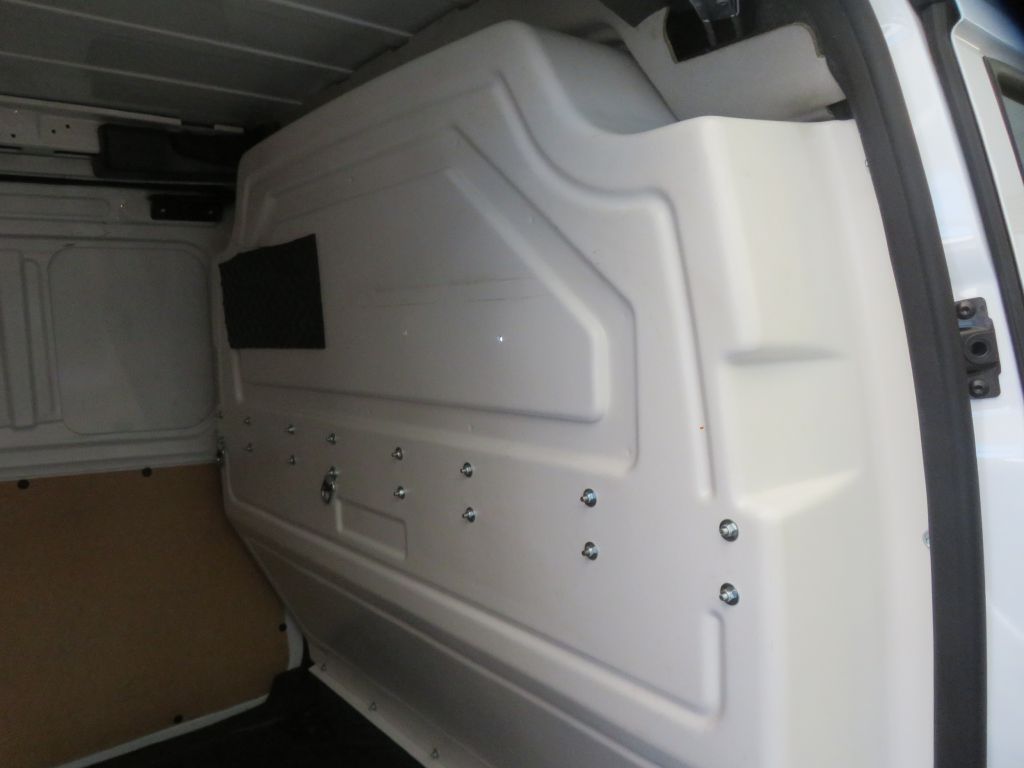 Photo 31 of this FORD TRANSIT CONNECT
