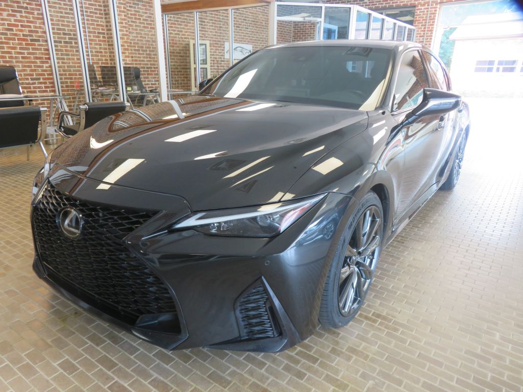 2022 LEXUS IS F SPORT