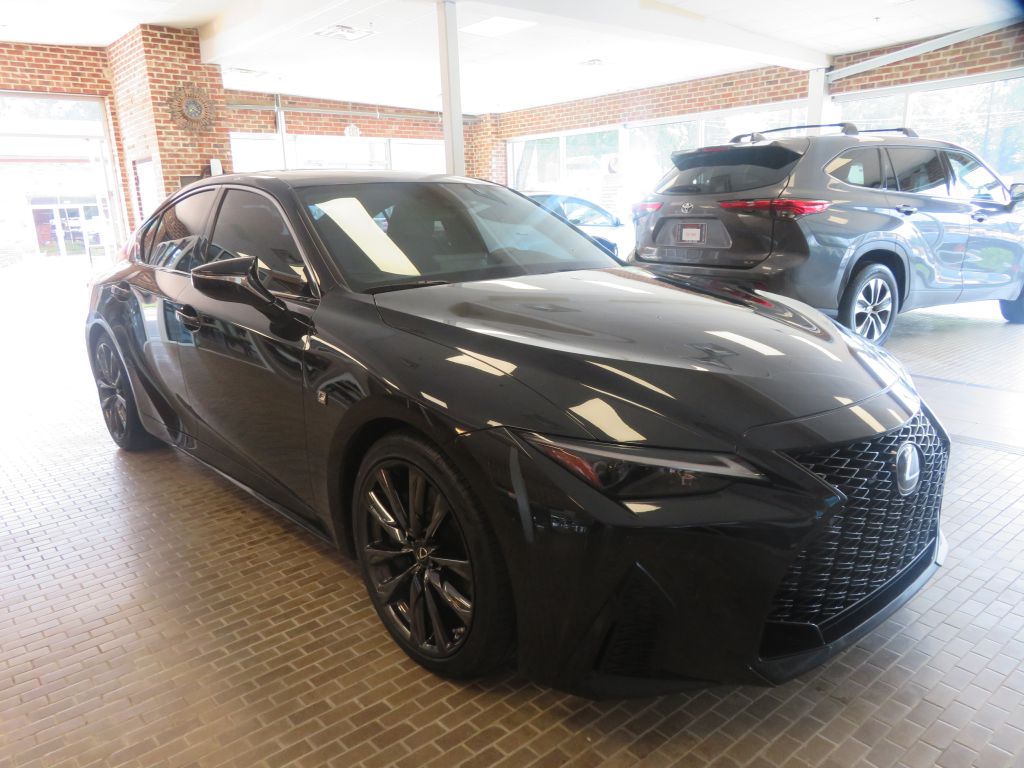 Photo 3 of this LEXUS IS F SPORT