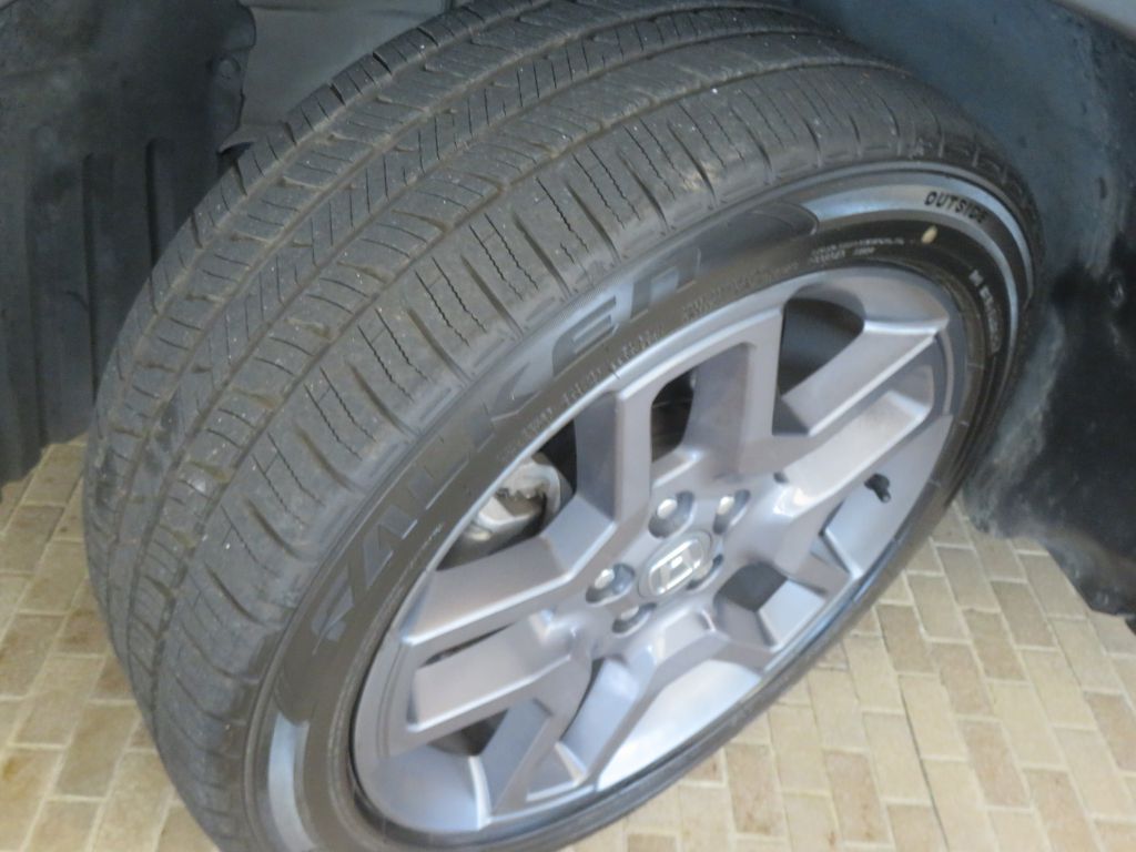 Photo 11 of this HONDA PASSPORT