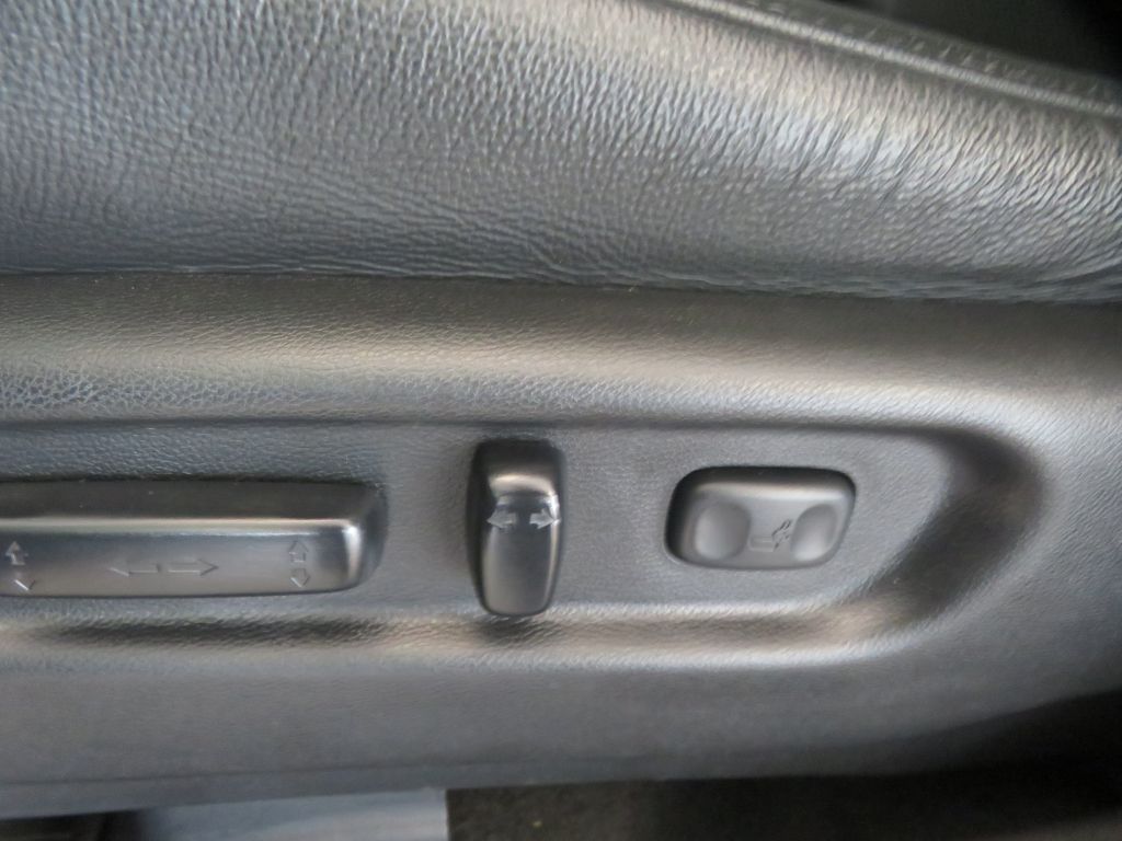 Photo 16 of this HONDA PASSPORT