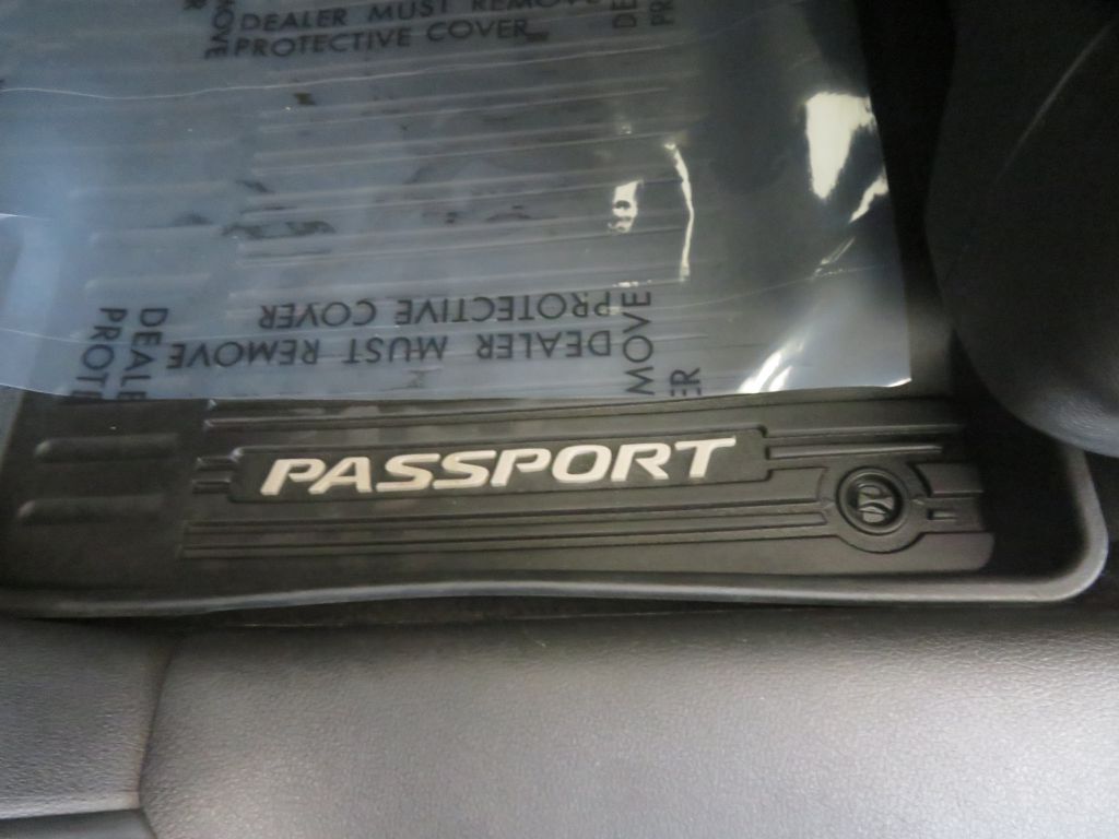 Photo 17 of this HONDA PASSPORT