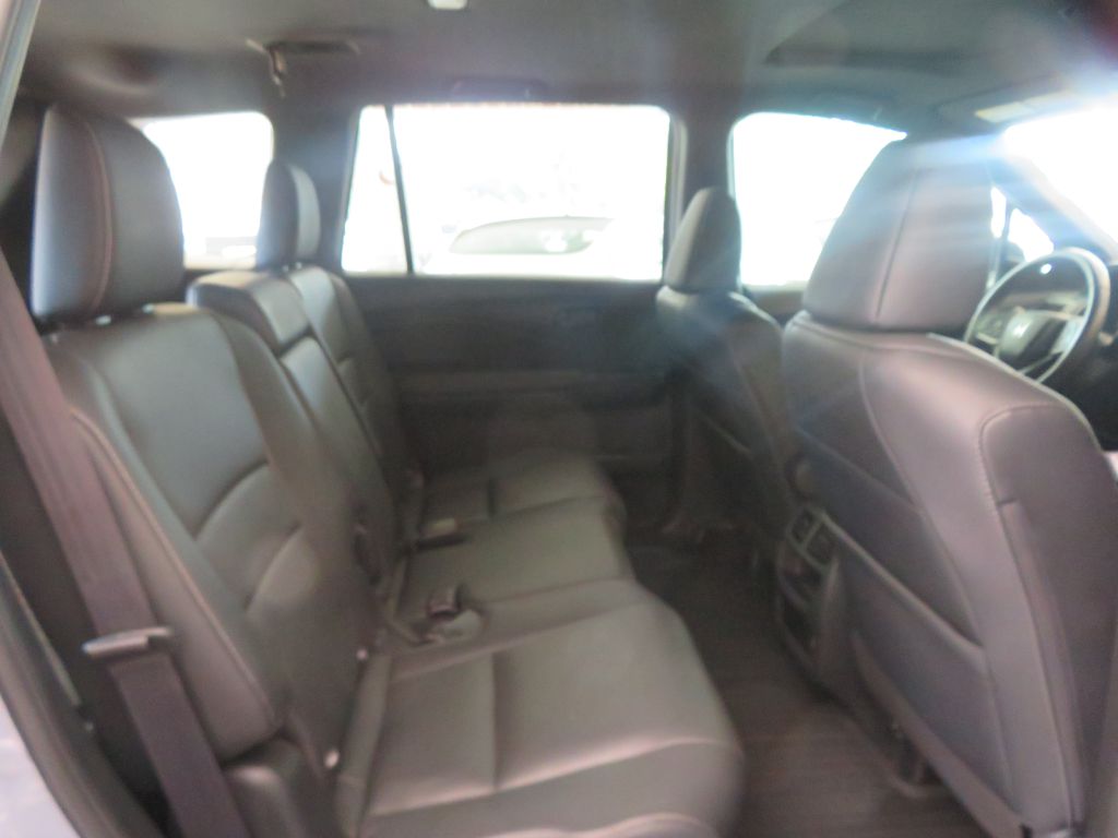 Photo 23 of this HONDA PASSPORT