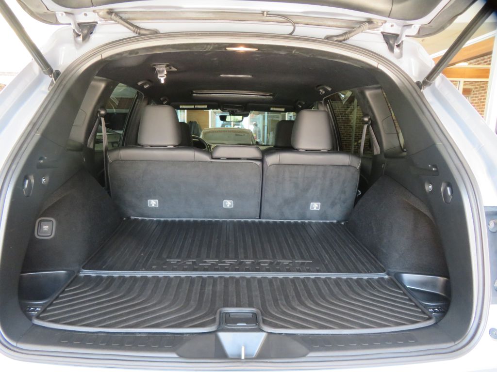 Photo 50 of this HONDA PASSPORT