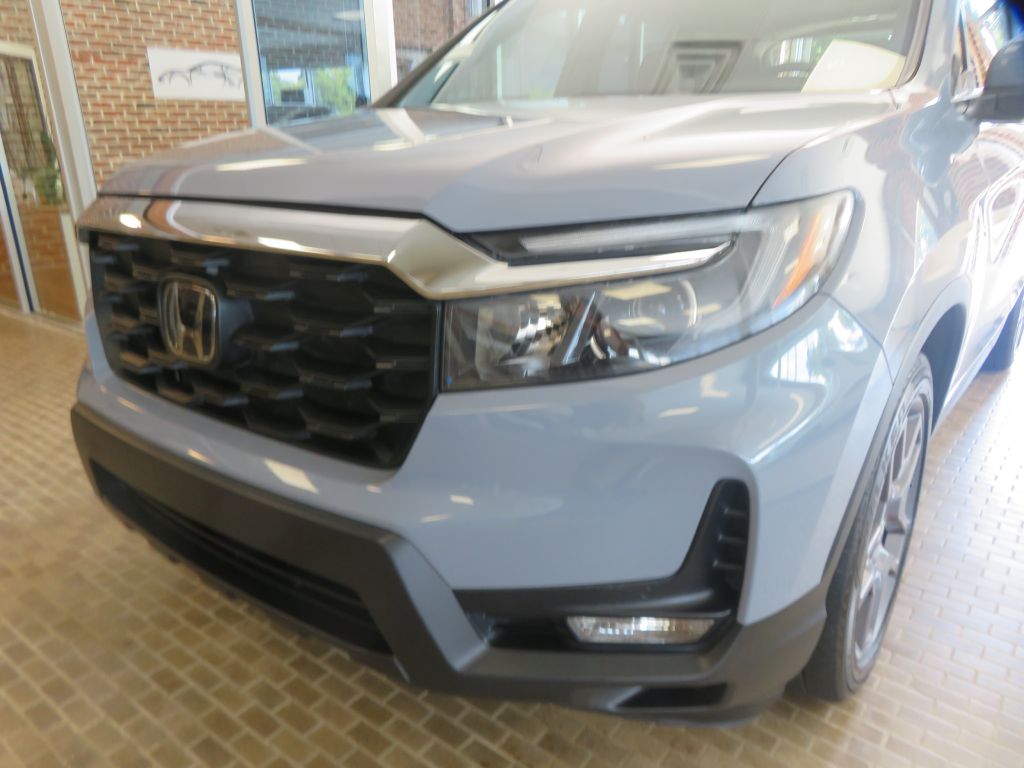 Photo 60 of this HONDA PASSPORT