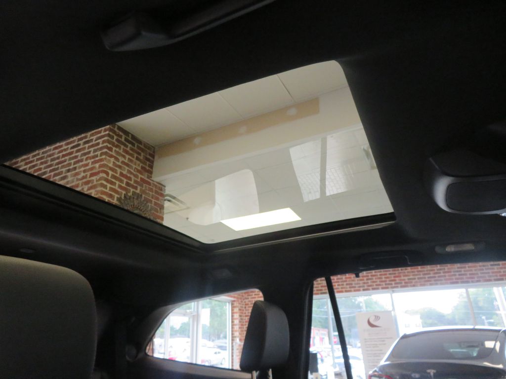 Photo 29 of this HONDA PILOT BLACK