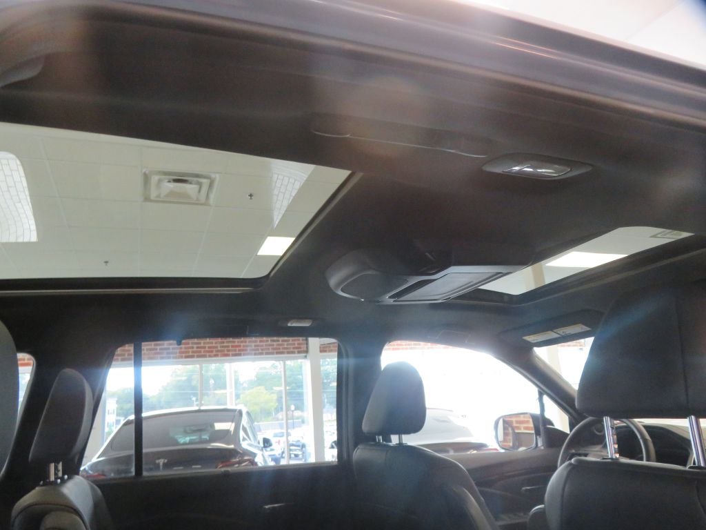 Photo 30 of this HONDA PILOT BLACK