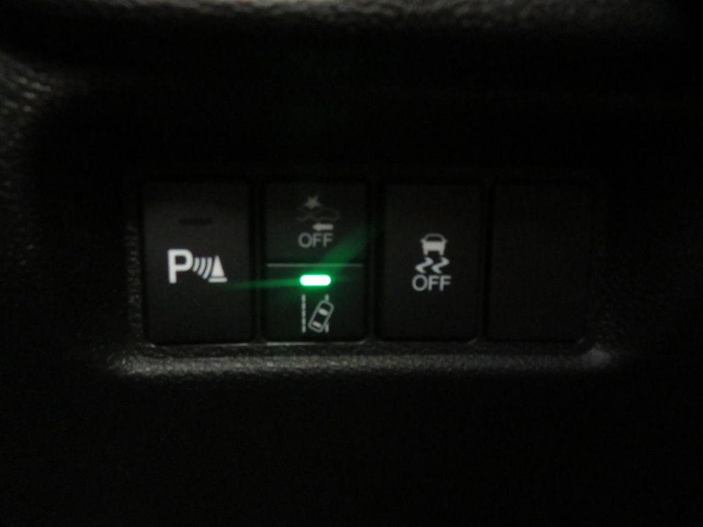 Photo 43 of this HONDA PILOT BLACK