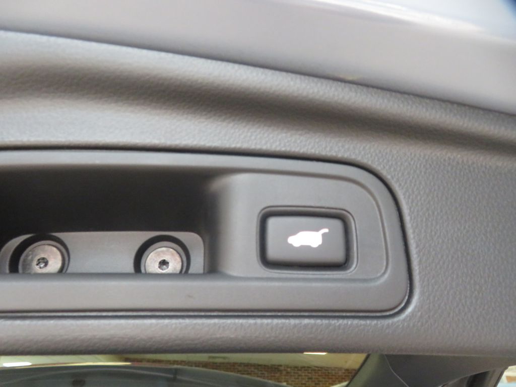 Photo 61 of this HONDA PILOT BLACK