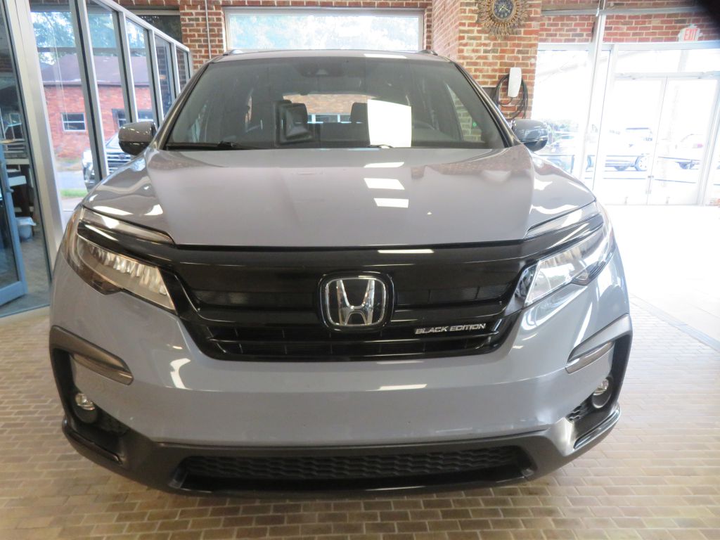 Photo 70 of this HONDA PILOT BLACK