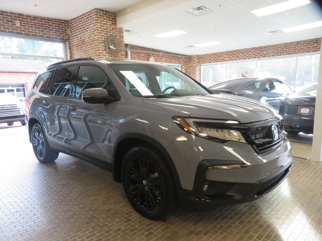 Photo 73 of this HONDA PILOT BLACK