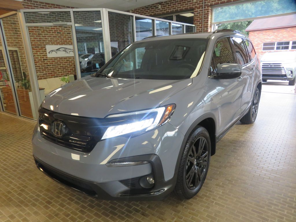 Photo 88 of this HONDA PILOT BLACK