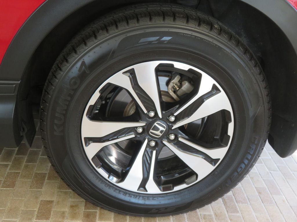 Photo 8 of this HONDA CR-V