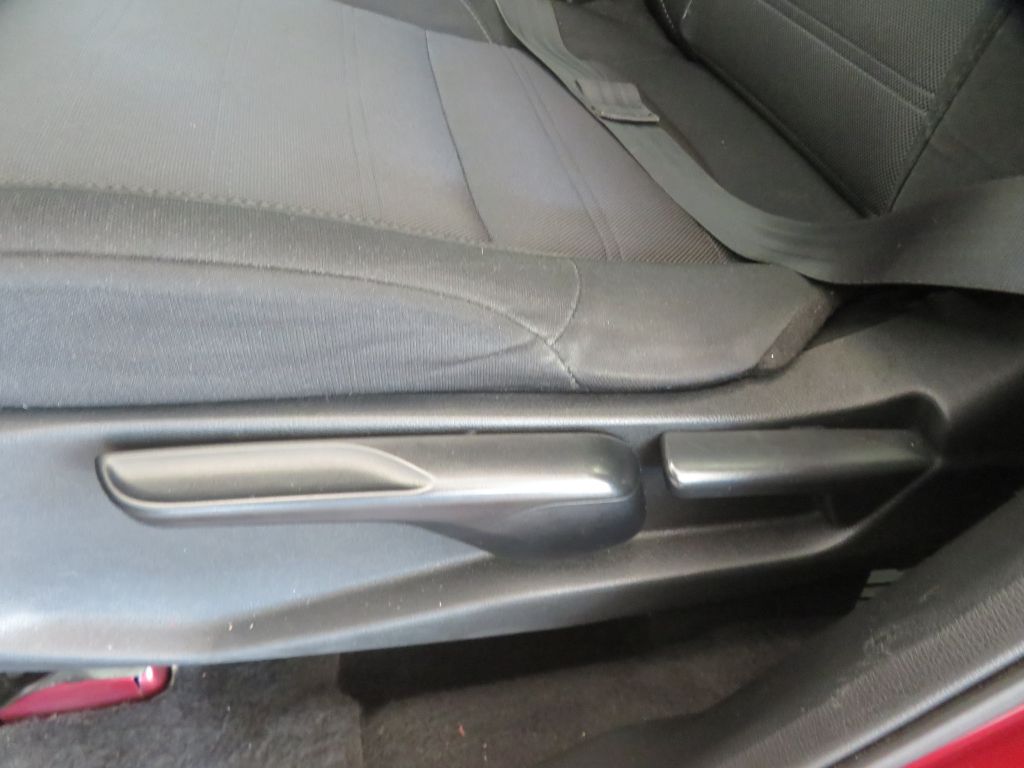 Photo 16 of this HONDA CR-V