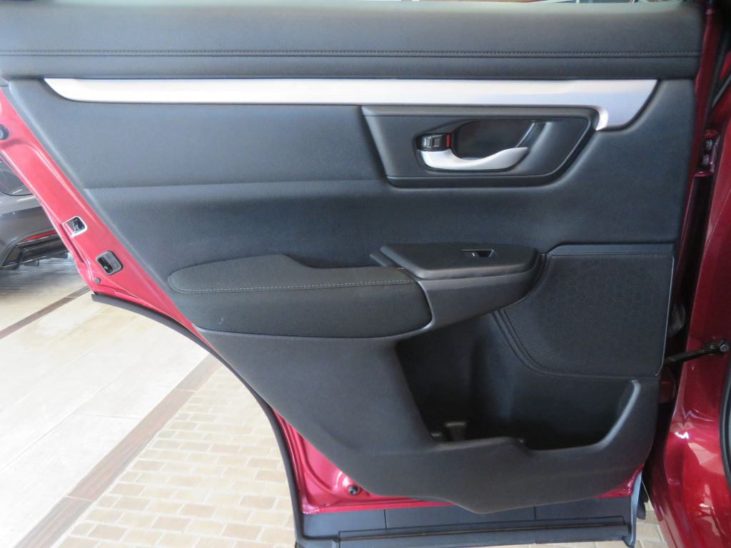 Photo 17 of this HONDA CR-V