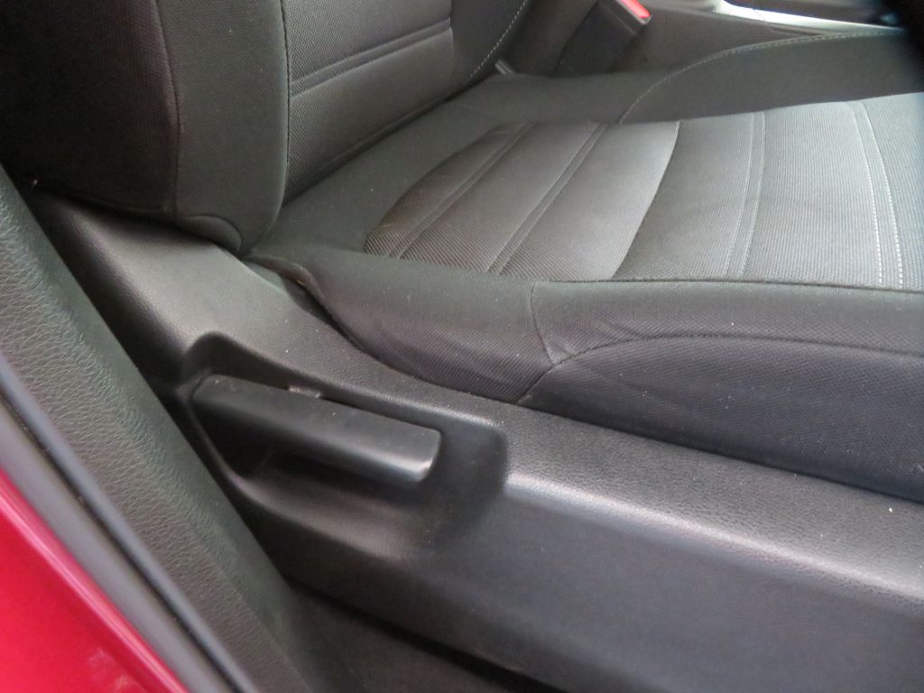 Photo 26 of this HONDA CR-V