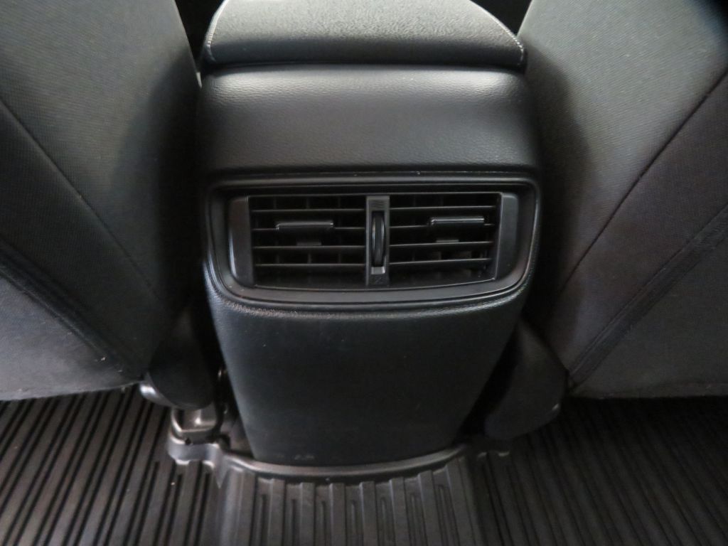Photo 46 of this HONDA CR-V