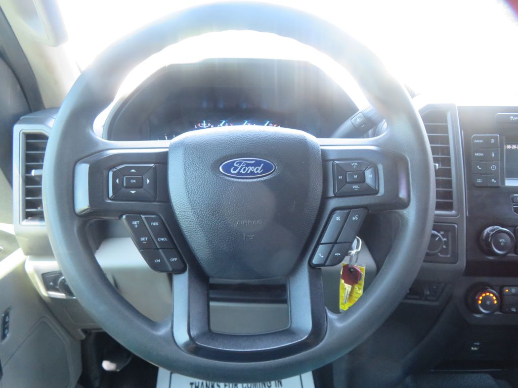 Photo 25 of this FORD F250