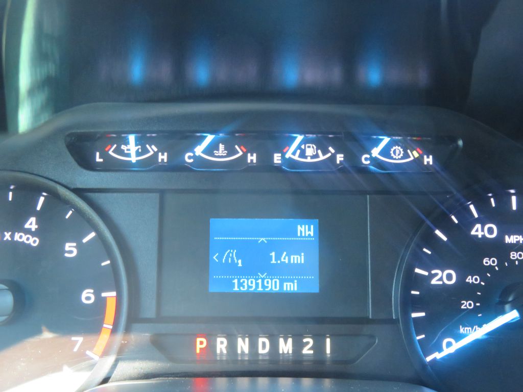 Photo 26 of this FORD F250