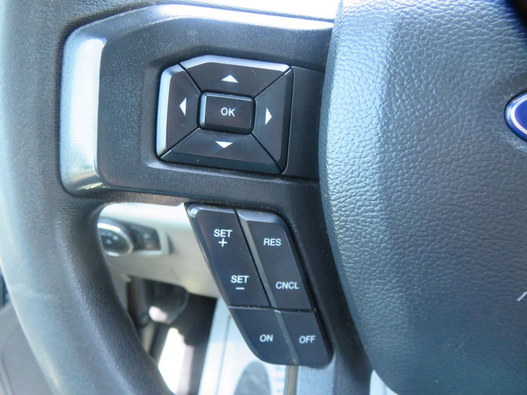 Photo 28 of this FORD F250