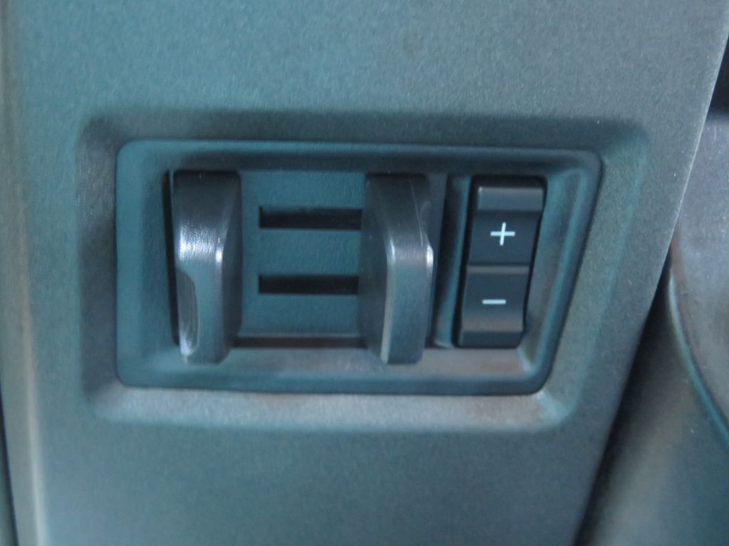 Photo 35 of this FORD F250